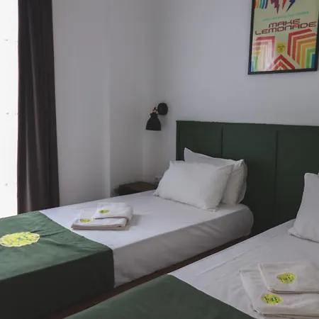 Limon Hotel,