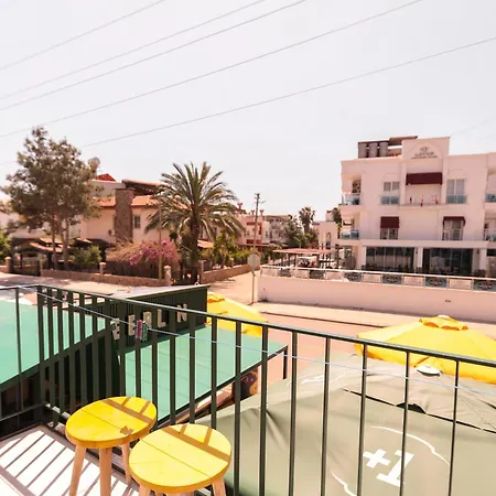 Limon Hotel, Bed & Breakfast